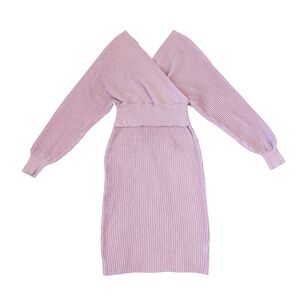 Elegant Pink Ribbed Knit Dress